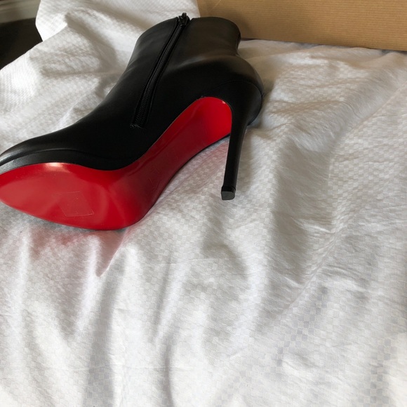 Black High Heel Louboutain boots - Picture 6 of 13